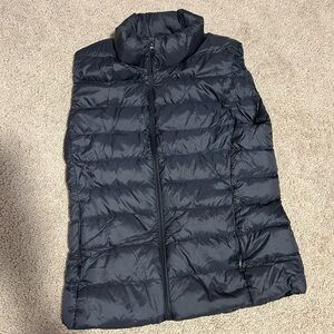 UNIQLO Ultra Light Down Vest